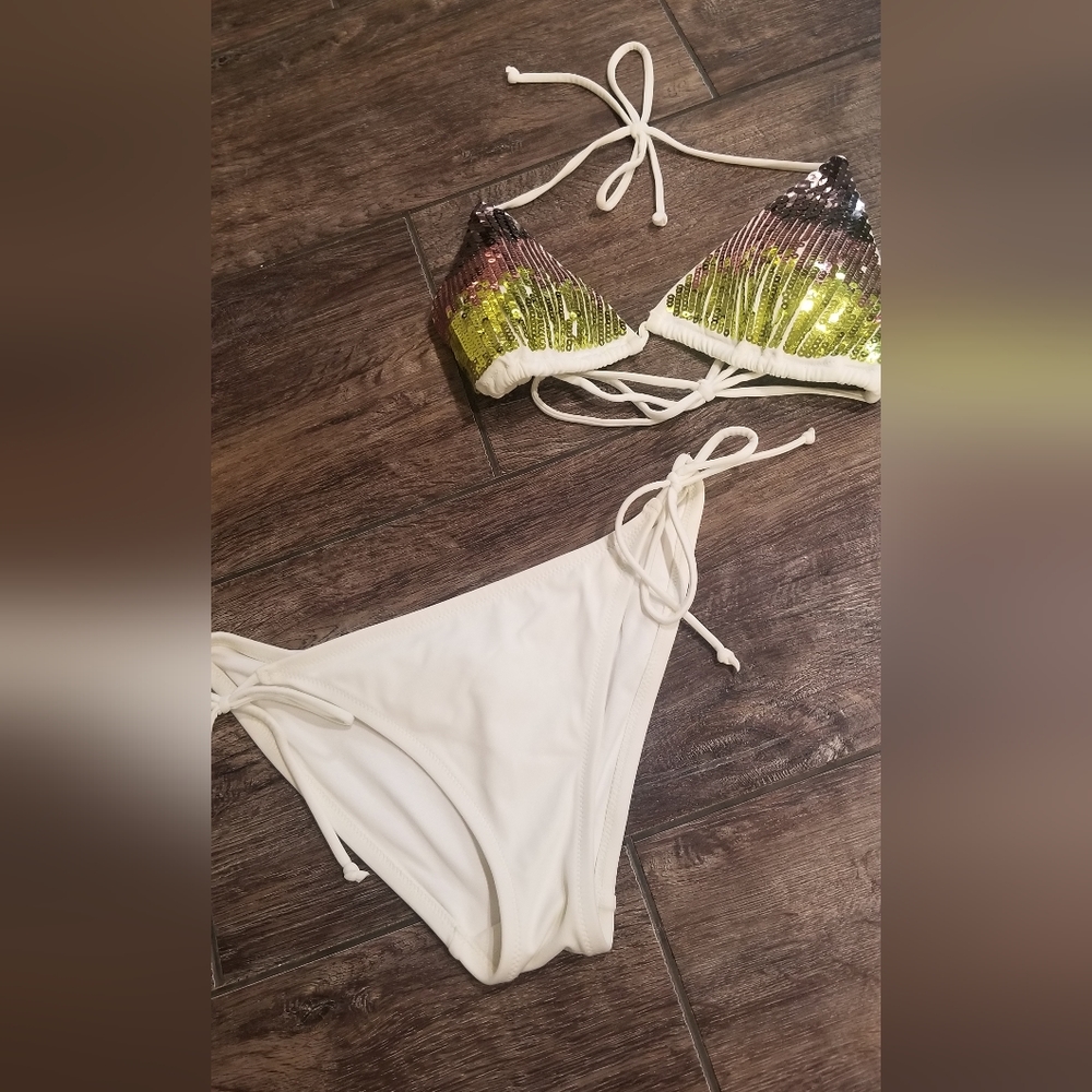 Victoria's secret bikini